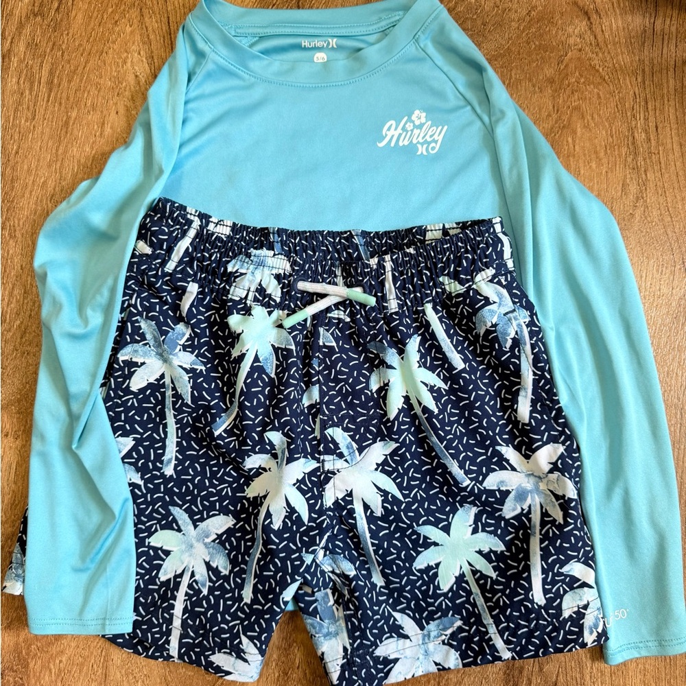 Hurley Aqua Long-Sleeve Rash Guard & Navy Palm Print Swim Trunks